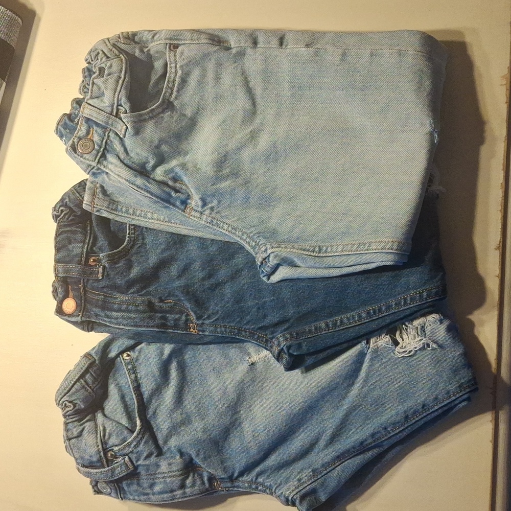 3 pairs of girls old navy jeans, size 8
